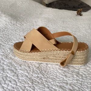 Abercrombie & Fitch sandals